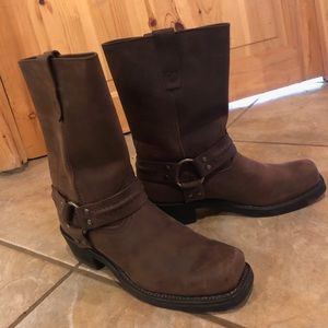 Sunset Ridge biker boots